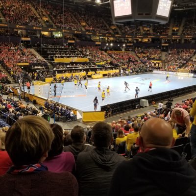 Watch for all sorts of handball drills from positions/individual and many complex shooting drills. go to handball star https://t.co/SSorGhtJ61 for hundreds of drills.
