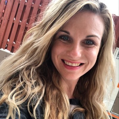 AmyLynne1982's profile picture. 