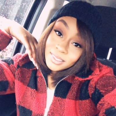 FacesbyDezzi's profile picture. 