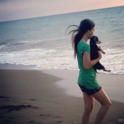 IamRoseSalva's profile picture. 