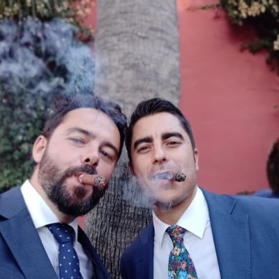 pitraki's profile picture. Gades. Tinto de Verano.