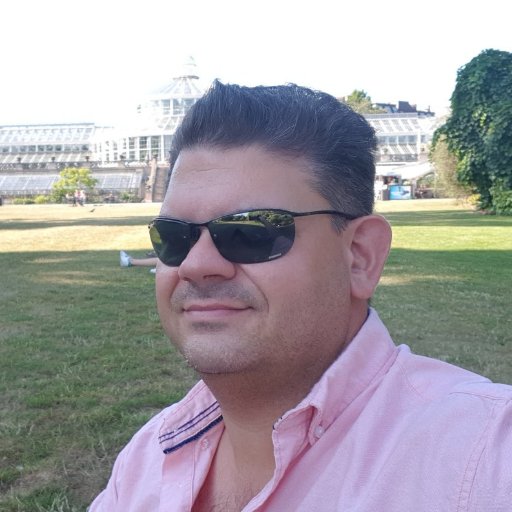 MrDNach's profile picture. Utvecklingsledare yh-utbildningar digital media på IHM Business School