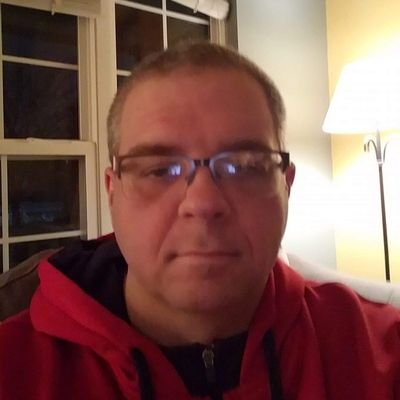 CvossVoss's profile picture. 