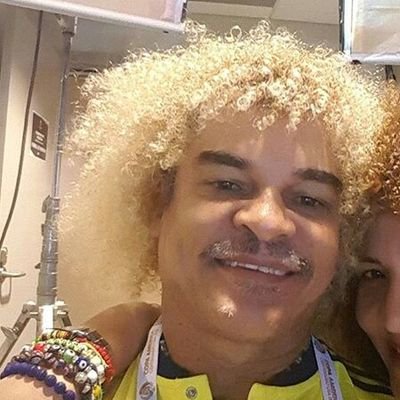 suricatablue's profile picture. mulher viada, carlos valderrama fangirl e cec stan  /  ela/dela