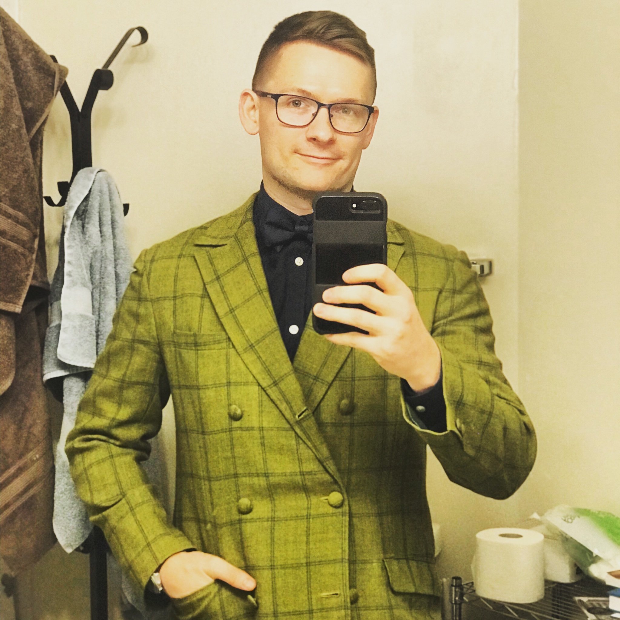 Mandrewsaurusr1's profile picture. 