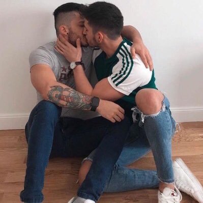 DGSANYRA's profile picture. 