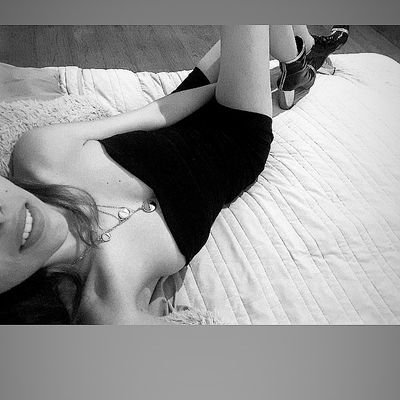 ohmiritos's profile picture. En los dedos de la mariposa y con amor a la ciudad