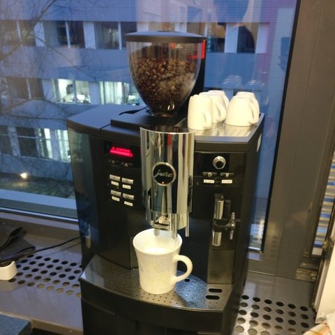 coffee_i9's profile picture. Fueling ground-breaking research since 2016. AI for president!