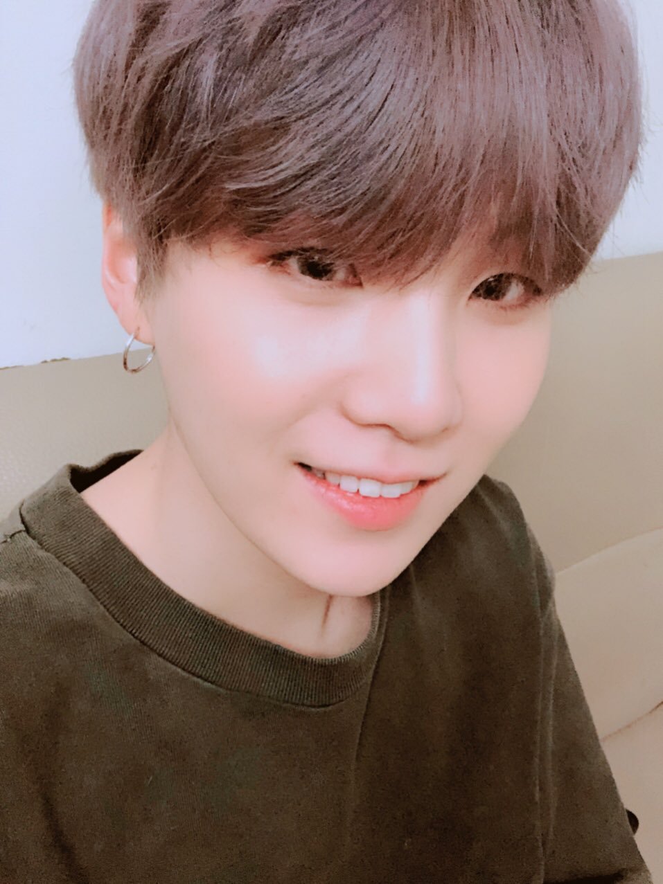 [ roleplay ] Hello! Min Yoongi of BTS here.  followback? mt/dm. #btsteam