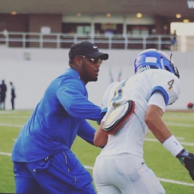 Passing Game Coordinator/ Wide Receivers Coach at Channelview High School🏈Follower of Jesus Christ🙏🏽National Champ NDSU Bison💍#TeamElite ✊🏽