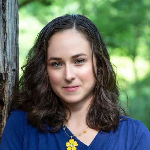 Copywriter armed with ideas and a laptop. A rowing addict stuck on land. #copywriterforhire #mastersrowing #realestateprof