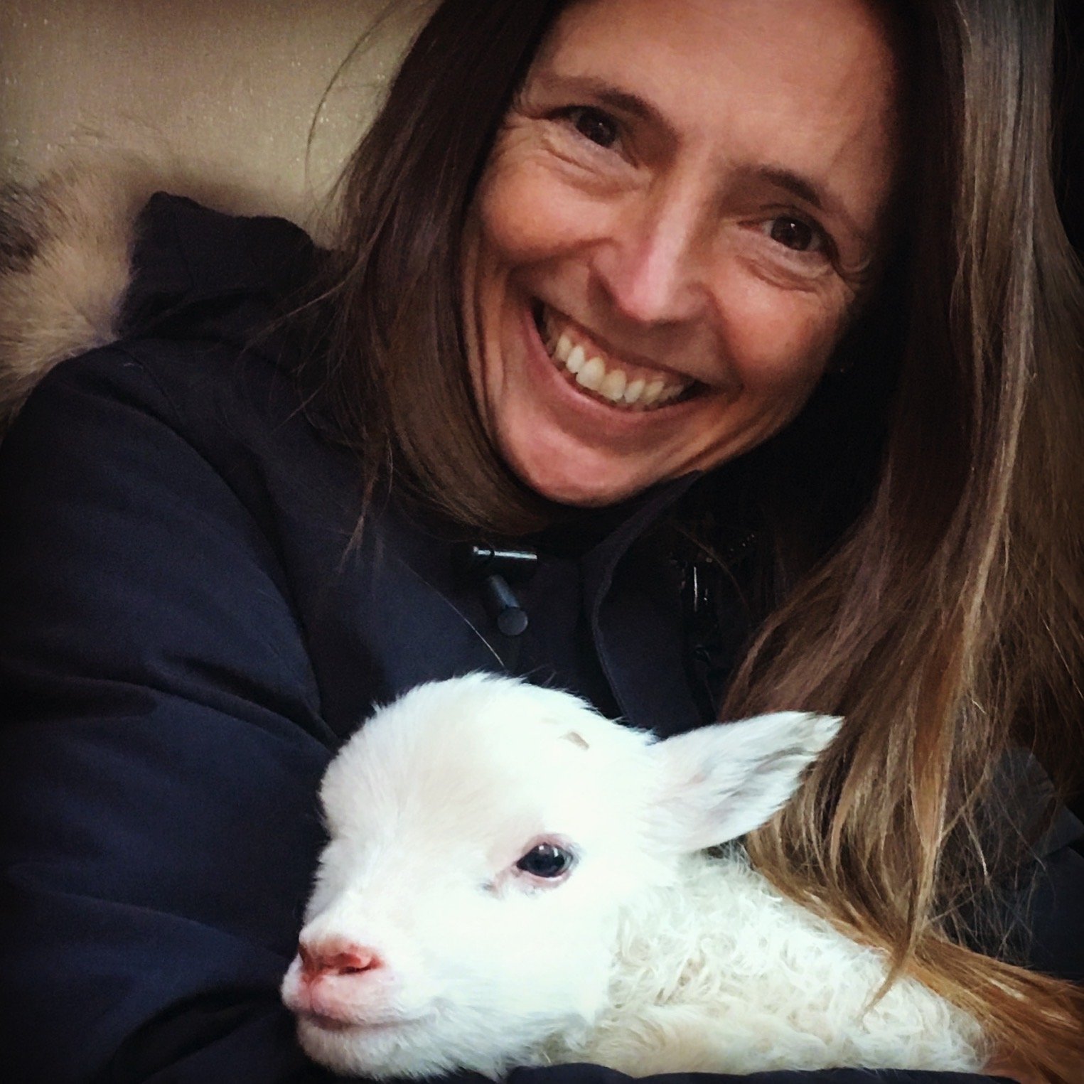 Host of TALK FARM TO ME podcast, about farmers, what they do, how they do it and how you have more in common with them than you think.