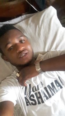 Am a cool and Gentle guy. But i hate people who act stupid.