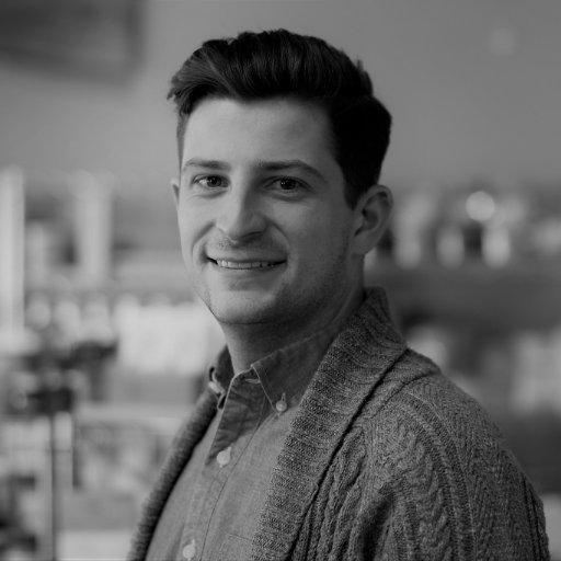 Boston Native. Villanova '12. Head of Comms @newstoreinc