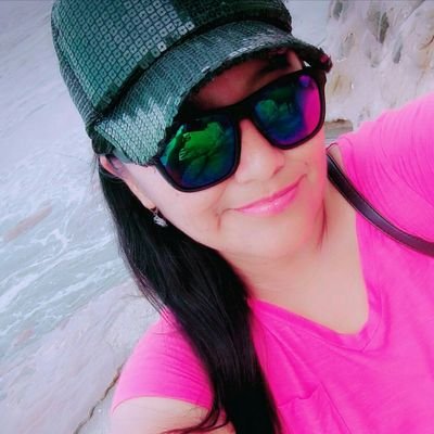 ChoezRuth's profile picture. Licenciada