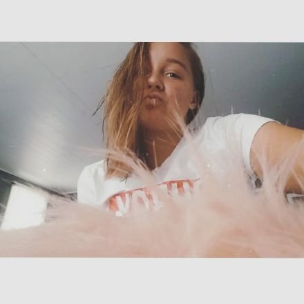 KarahYoder's profile picture. •A•S•A•P
{Always say a prayer}