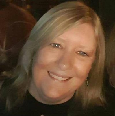 Karen98968859's profile picture. 