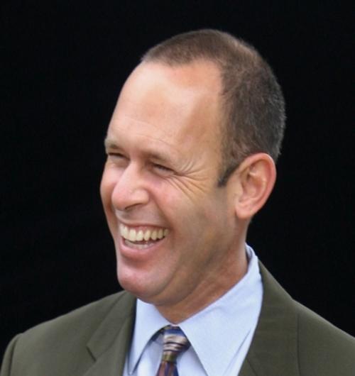 ZivSmileStudio's profile picture. The only AACD Accredited cosmetic dentist between #LosAngeles & #SantaBarbara, Dr. Ziv serves #Malibu, Greater #ConejoValley & #Ventura County • (818) 991-0263