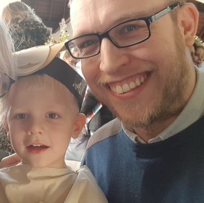 oliverhancock's profile picture. Idiot.