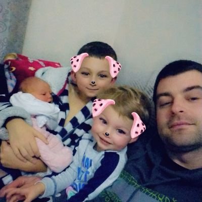 Profile Picture of  🗯 Robb  🗯 (@RobertWareham1) on Twitter
