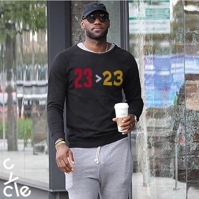 HahaPikachu35's profile picture. 183/75/35