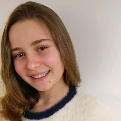 I am 11 years old and music is my passion. Please support me with my dream to become a singer. In 2019 I will participate in https://t.co/X61cYdvl68 in Long Beach 🇺🇸