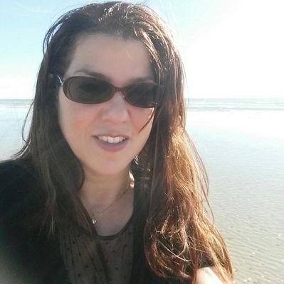 Casi siempre voy a contracorriente, no me la llevo bien con borregos. Cuestionando-ando. Ingeniero. Mi usuario en Parler: @Mabellemariu