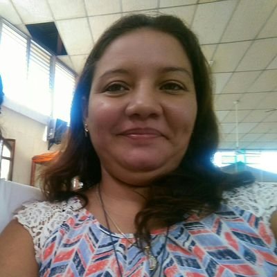 Dios es mi guía, sin el no soy nada. Publicista ligada al mundo de las telecomunicaciones por el destino y hoy los ONGs son mi Pasión.