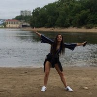 Emilie (@emilie_walnut) 's Twitter Profile