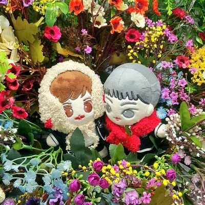 bonbon__1226's profile picture. 동방신기=🍓유노윤호+최강창민🍑

(휴덕같지만) 세상 조용히 덕질하는 이불 속 덕후 / 먹는 빵 외에는 취급 안하는 미식가 / 평화주의자 / 트위터랑 친해지려 노력 중 / 아무말+혼잣말 대잔치