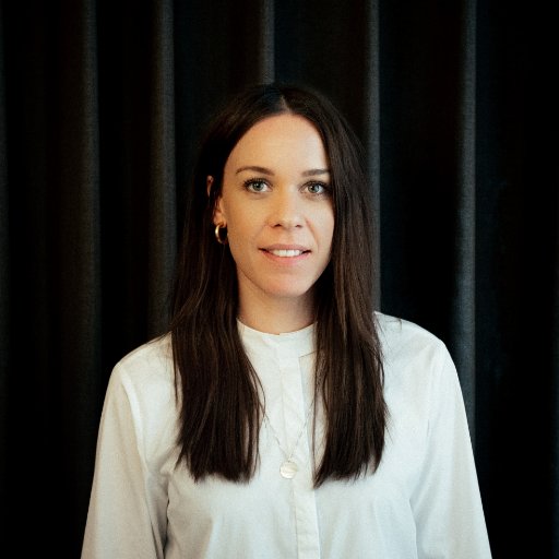 Sr. Designer at @hellomondaycom / Jury Member of FWA / Hyper Island alumni