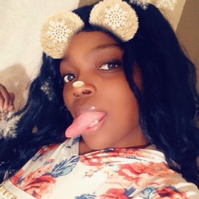 I AM AH FUN LOVING PERSON WHO LOVES TO WORK AND LOVE HANGING OUT WITH MY KIDS AND BAE♥️♥️♥️♥️