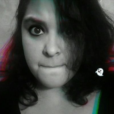 FlorMonroe's profile picture. 🍕 con ananá