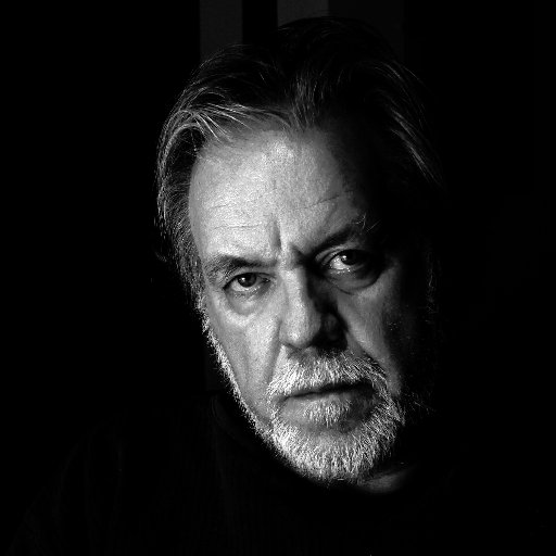 Bolje je umreti na nogama nego živeti na kolenima! - Emiliano Zapata