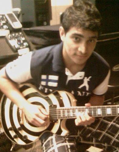 Musico
Piloto de Avião