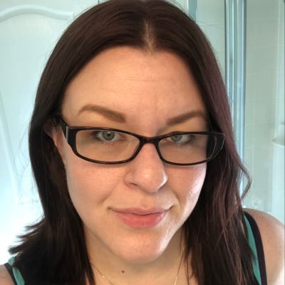 AliceaHotchkiss's profile picture. Web dev in training 👩🏼‍💻 | Boy mom, wife, nerd 🤓 | Never stop learning!