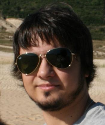 tozebr's profile picture. Geek