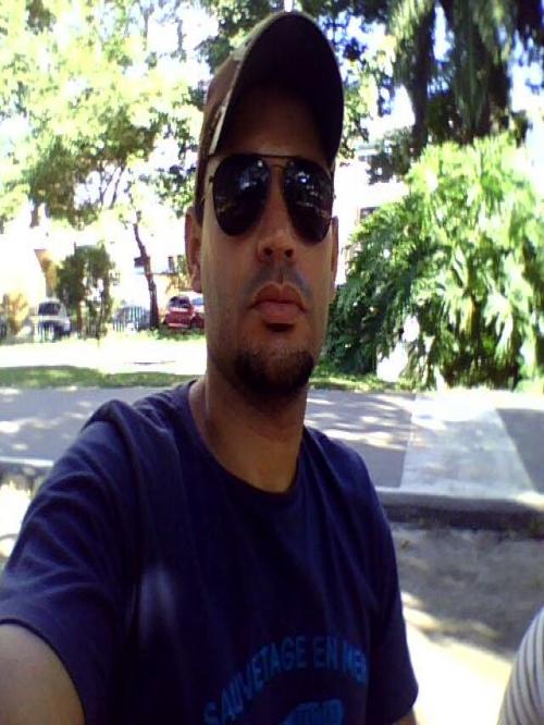 rubemlourenc's profile picture. 