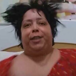 ThainaTrovoada's profile picture. 