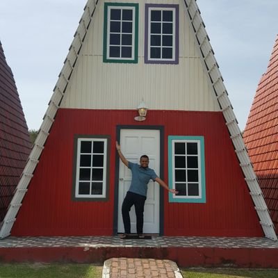 yapasyraf_'s profile picture. @lyndazdet 's #teamrimau 34y #anakmamaabah #cucugranny #daddySayf #along #pollovegetarians ♡Love ALLAH ♡ @Arsenal #coyg @BelRedDevils