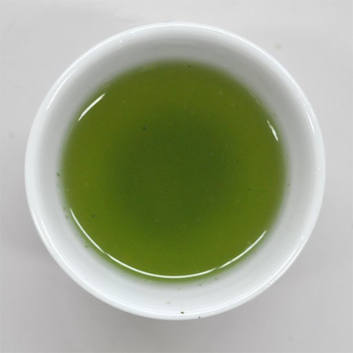 玉露とは、お姫様のような高級茶。The “Queen” of high-grade green tea. With the highest quality Ryokucha known as