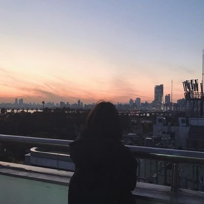 aroVyCSpFpYkhPH's profile picture. 