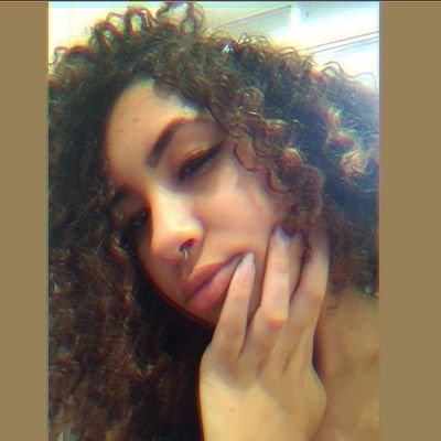 🤖Facebook: Gee'h Souza
📸Instagram: Hello.geeh
🔮Tumblr: Luars-Stuff
♊Geminiana
I been movin' calm, don't start no trouble