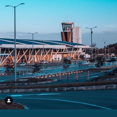 Aeropuerto Nacional de Perales (código IATA: IBE, código OACI: SKIB) es un Aeropuerto ubicado en el oriente de la ciudad de ibagué.