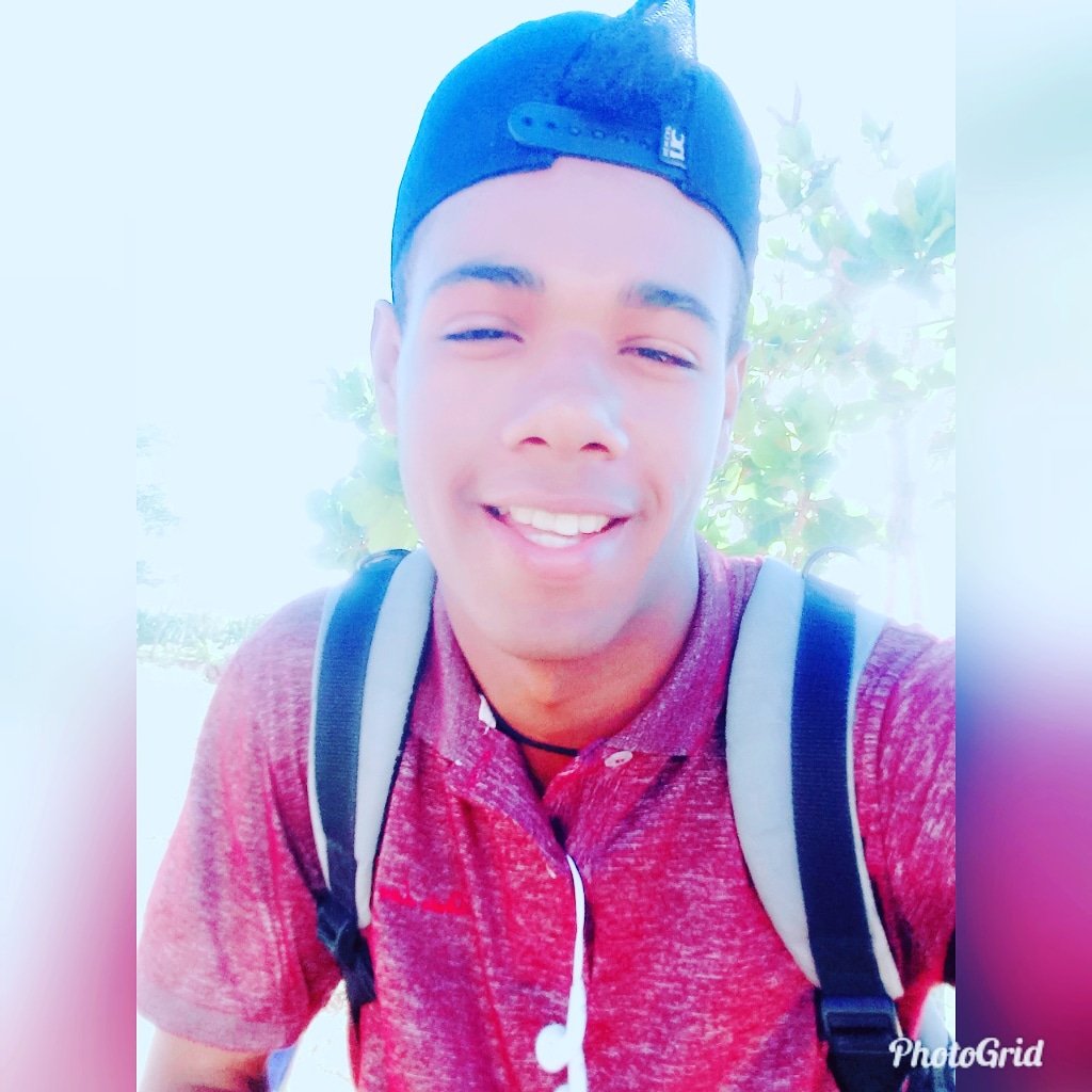 Cantor e Compositor Gospel Lançou o Primeiro Clipe em 25/01/2019
Convites para Shows (87)988059899
Link https://t.co/ovtgnHJ1Ho
Contato 87988059899