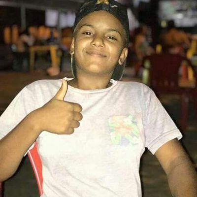 gosto de jogar bola,vascaina❤⚫⚪chama la no whats:22 988153675 facebook:Vitoria dimiscosta❤