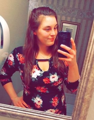 _bossmom14's profile picture. jdt 🏈 mgc 🌼 tjh 💕