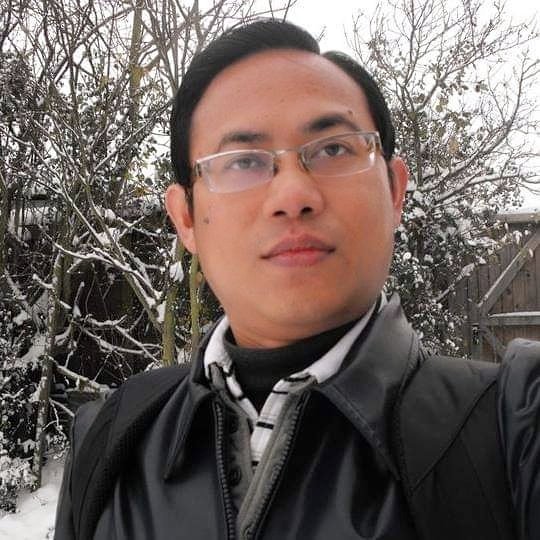 Trainer Social Media Marketing, IT Auditor, Togaf, COBIT
Making online video lecture (Eng. Sub) and audio podcast about Postgradute of Information System