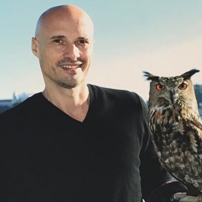 RaudJean's profile picture. Artiste /Sculpteur international. Nous sommes tous citoyens du monde, Paix Amour & Fraternité sur l'humanité