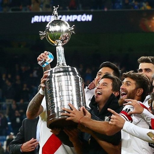 FerCauser's profile picture. FANÁTICO y de River. "Pero te cogí en la final mas importante de la historia" como respuesta a todo.
Si no vas a la cancha ni te gastes en responderme.